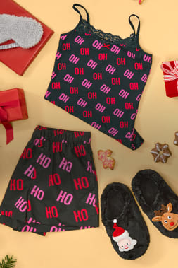 afbeelding kerstpyjama's tot 20 euro